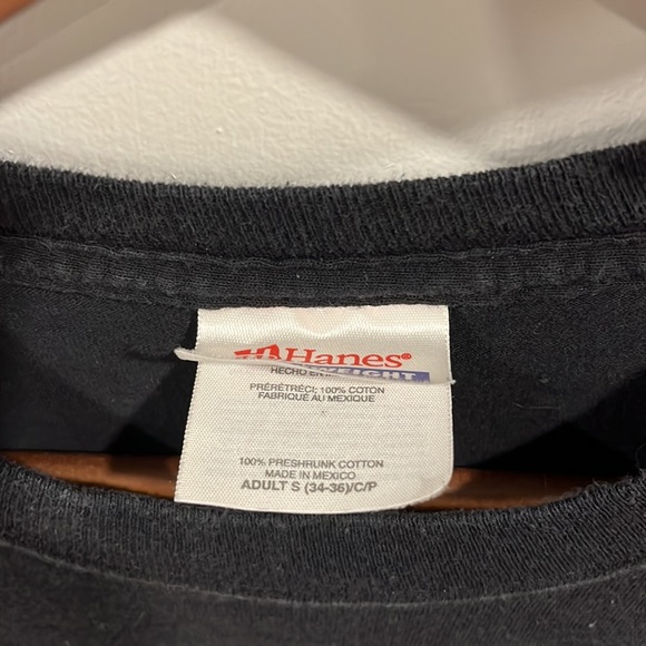 Earth T-shirt - Picture 3 of 3